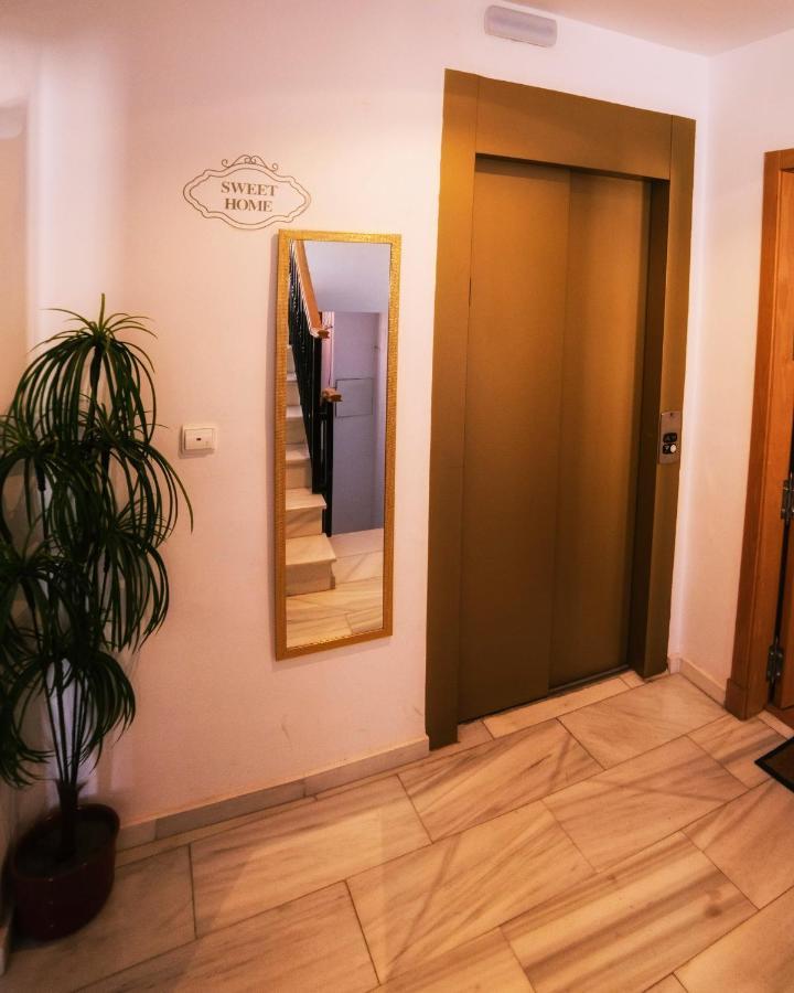 Apartamentos Turisticos Architettura Ubeda Ngoại thất bức ảnh